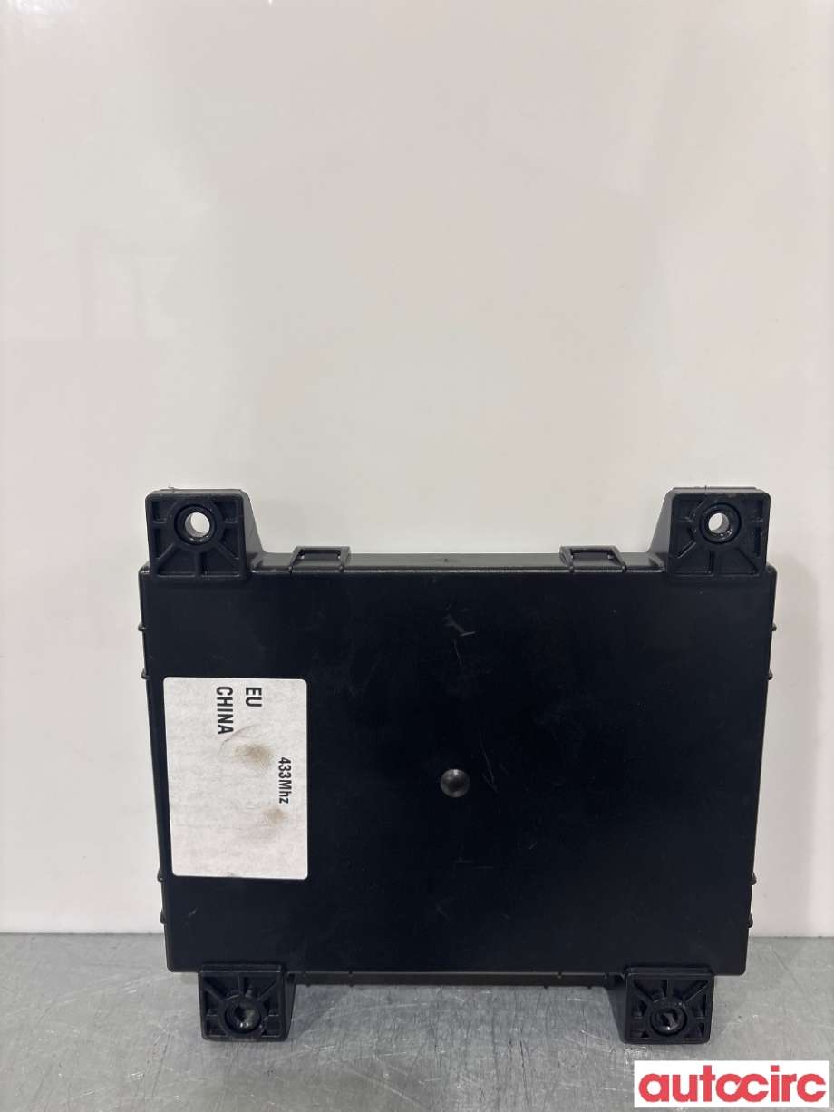 Styreenhet comfort (BCM) til Tesla Model S 2013-2016 (Fase 1) (TESLA|1010907-00-D|)