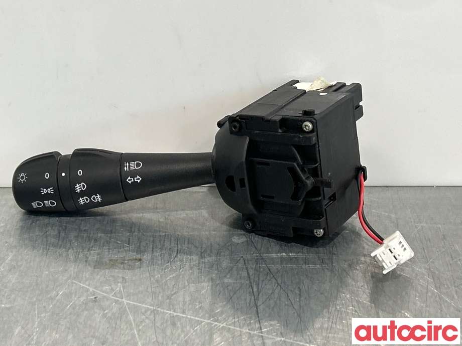 Bryter blink til Renault Clio 2012-2016 (Type IV, Fase 1) (RENAULT|255405005R|)
