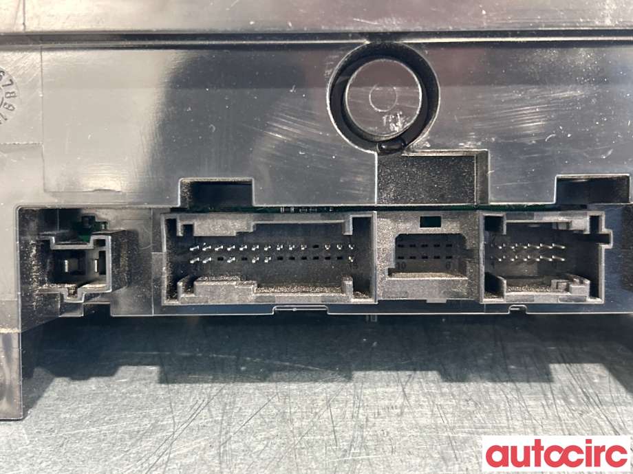 Varmeapparat betjening til Mercedes Sprinter 2013-2018 (Fase 2) (906) (906) (MERCEDES|A9069064100|5HB009012-52|A9069063000)