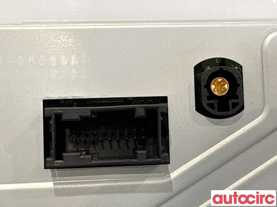Instrumentpanel til Tesla Model S 2016-2021 (Fase 2)  (TESLA|1447934-00-C|)