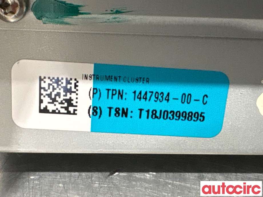 Instrumentpanel til Tesla Model S 2016-2021 (Fase 2)  (TESLA|1447934-00-C|)