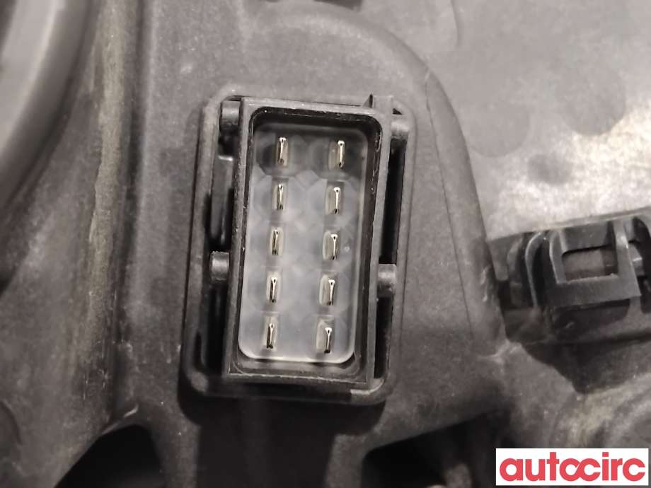 Frontlykt venstre halogen til Opel Astra K 2015-->>  (OPEL|39081892|7960300000|39047198)
