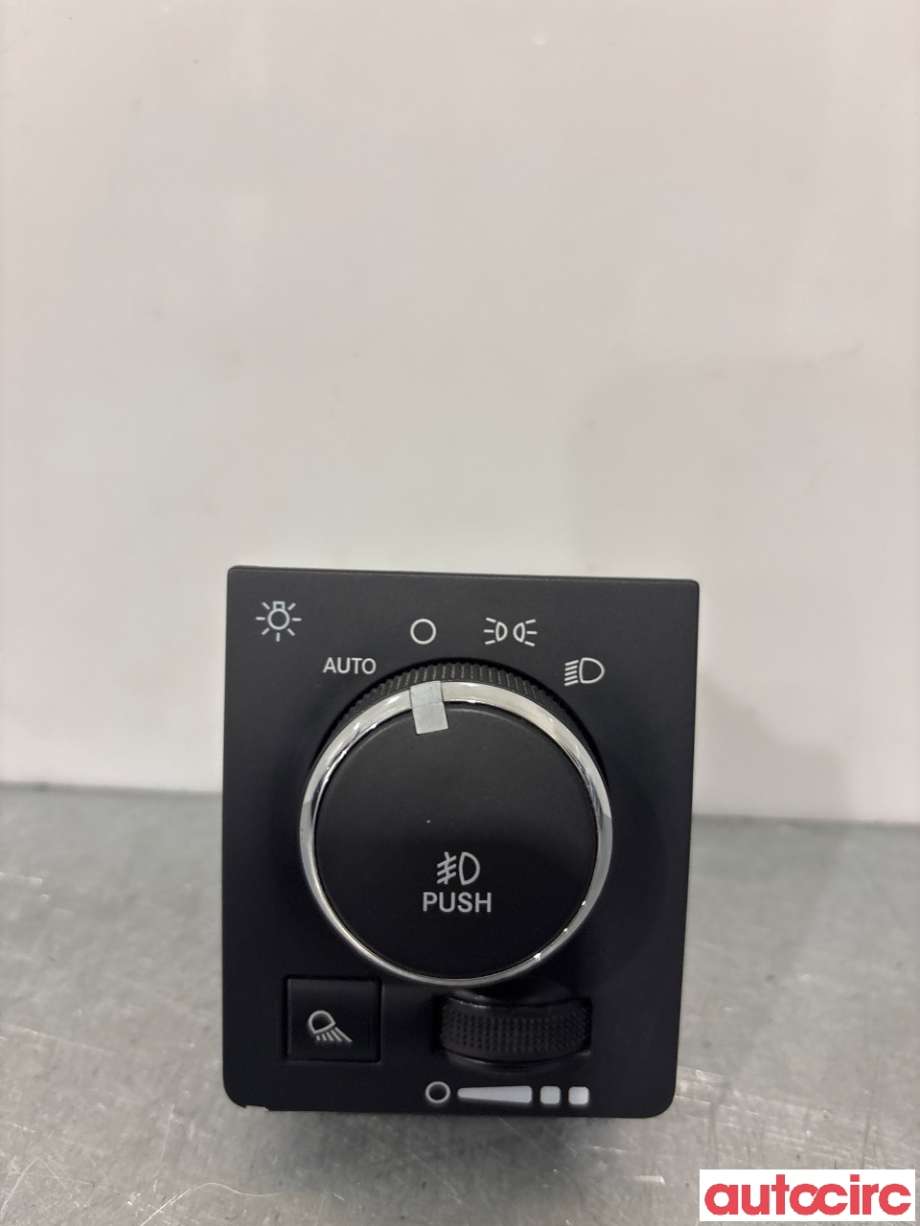 Bryter lys til Dodge RAM, 2009-2018 (Type IV) (DODGE|68189154AA)