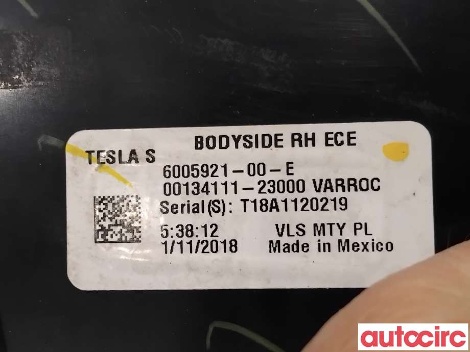 Baklykt høyre til Tesla Model S 2016-2021 (Fase 2) (TESLA|6005921-00-E|)