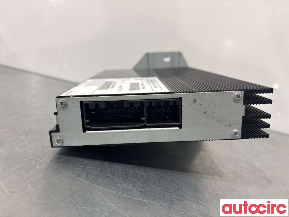 Bilstereo forsterker til Dodge RAM 2009-2018 (Type IV) (DODGE|05091130AN|)
