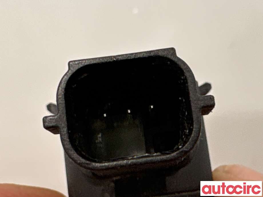 Parkeringssensor foran til Ford Mondeo 2014-2019 (Type V, Fase 1) (FORD|2488547||EM2T-15C868-AAW)
