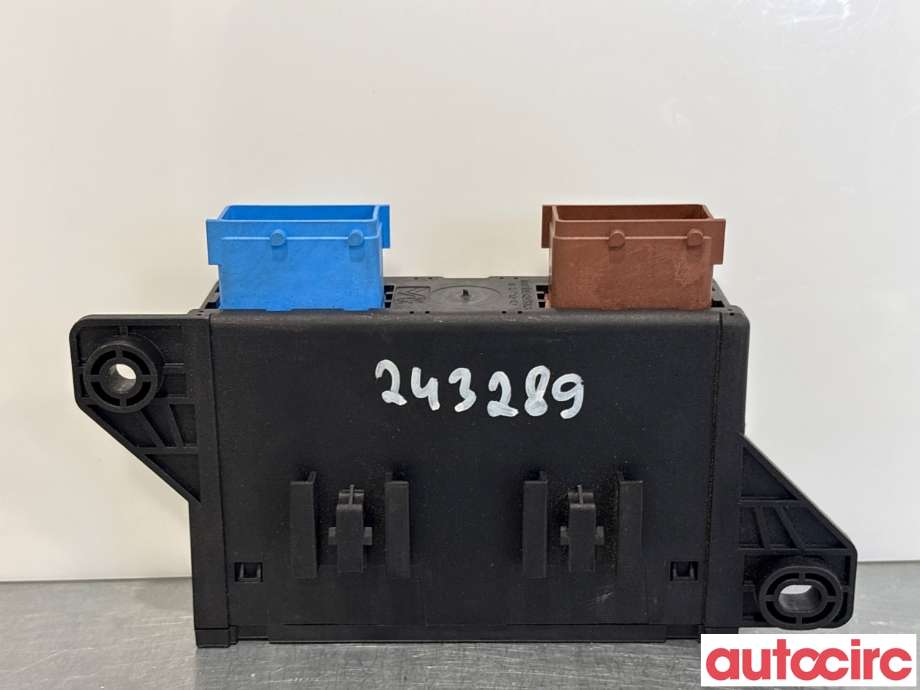 Styreenhet hengerfeste til Opel Combo E 2019-->>  (OPEL|9810050080||9837167080)