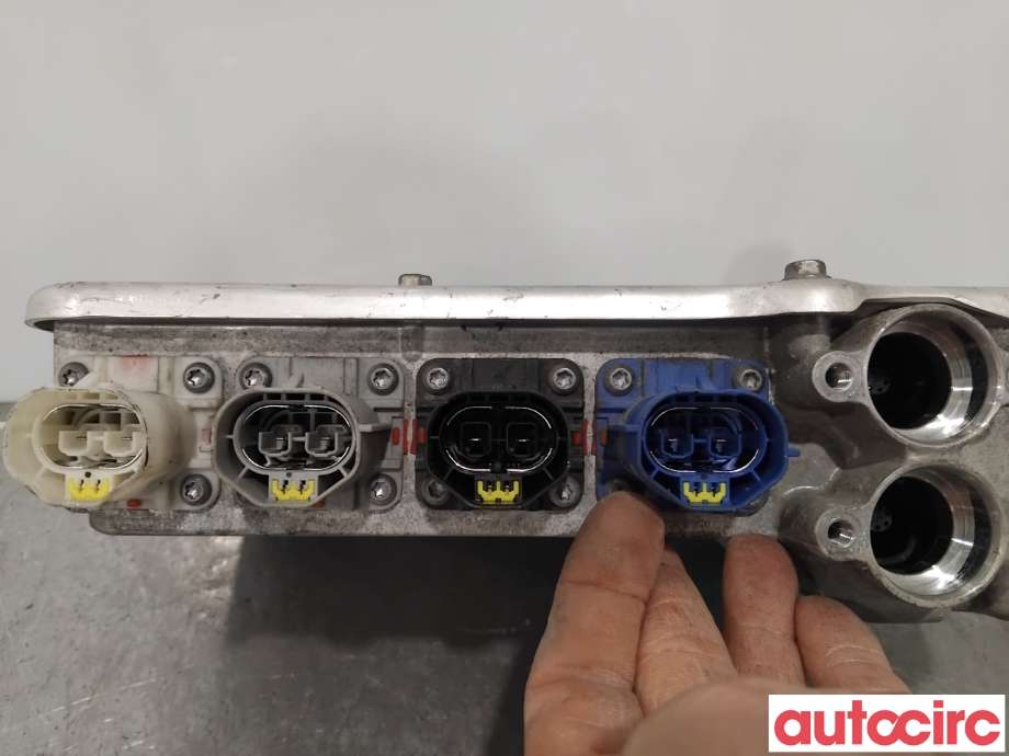 Diverse deler til Tesla Model S 2016-2021 (Fase 2)  (TESLA|1059891-00-E|)