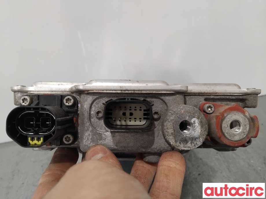 DCDC converter hybrid til Tesla Model S 2016-2021 (Fase 2)  (TESLA|1028665-00-E|DAP-2500ABJ|1028664-00-E)