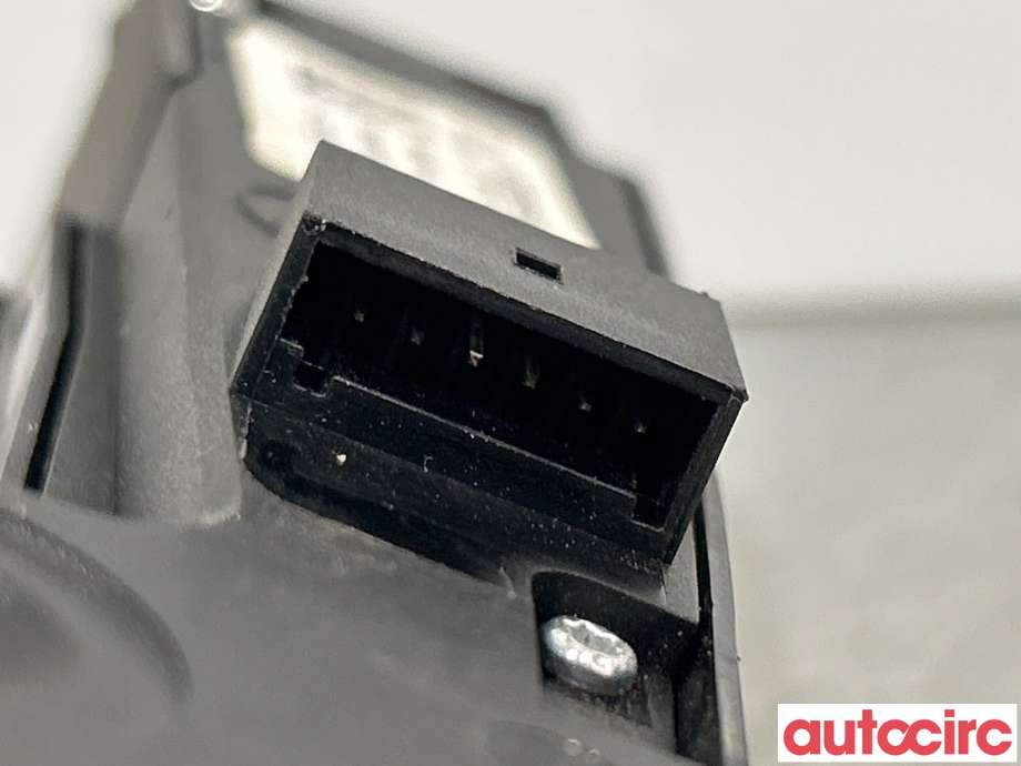 Bryter Antispinn til BMW 5-Serie 2010-2017 (F10/F11) (F10/F11) (BMW|61319267890||9202945-02)