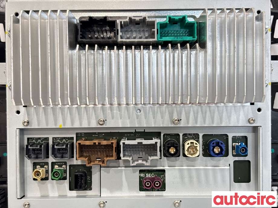 Instrument kjørecomputer til Tesla Model S 2016-2021 (Fase 2) (TESLA|1451809-S3-B||1451809-03-B)