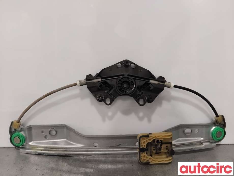 Ruteheis til Volvo V60/V60 CC 2013-2018 (Type I, Fase 2)  (VOLVO|30784308|)