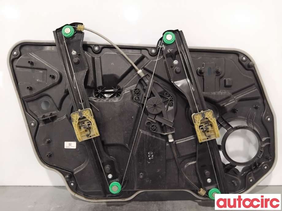 Ruteheis til Volvo V60/V60 CC 2013-2018 (Type I, Fase 2) (VOLVO|31440786|)