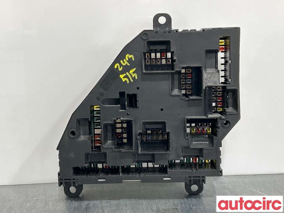 Sikringsboks til BMW 5-Serie 2010-2017 (F10/F11) (F10/F11) (BMW|61149234423|)