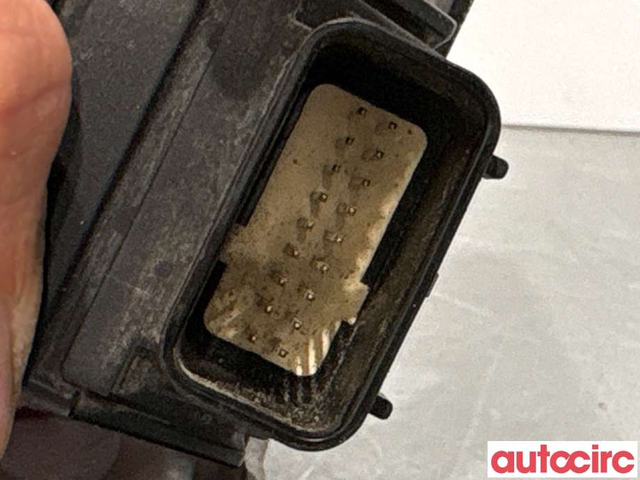 Sensor radar til Ford Mondeo 2014-2019 (Type V, Fase 1)  (FORD|2178900|G2611|DG9T-9G768-HF)