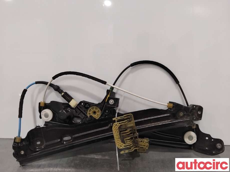 Ruteheis til BMW 5-Serie 2010-2017 (F10/F11) (F10/F11) (BMW|51337182131||7182131)