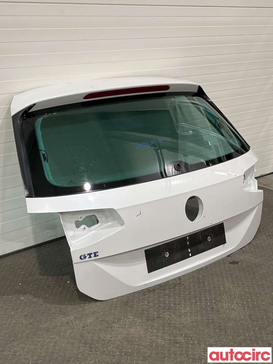 Bakluke til VW Passat 2015-2019 (Fase 1) (B8) (B8) (VOLKSWAGEN|3G9827025A|3G9827025)