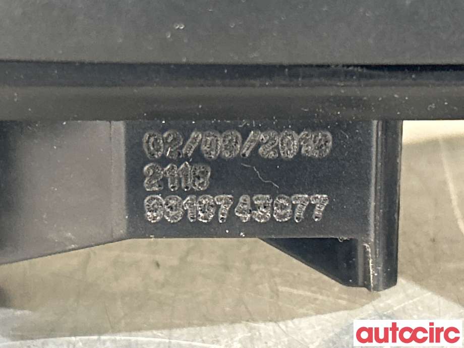 Dørhåndtak inv høyre foran til Peugeot Partner 2019-->> (Type III)  (PEUGEOT|98197438ZD||9819743877)