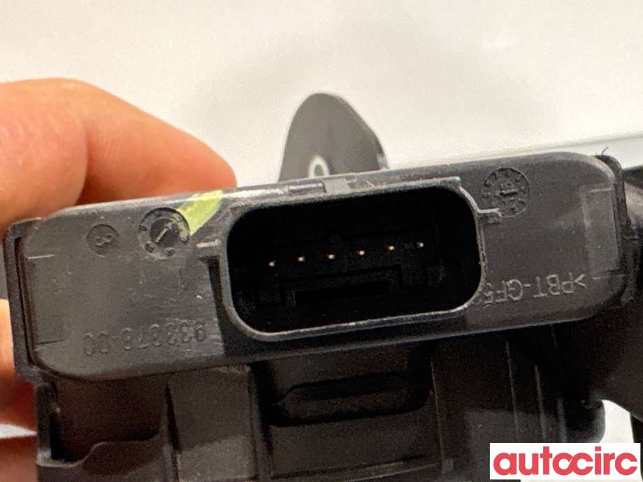 Pedal gass til Tesla Model S 2013-2016 (Fase 1) (TESLA|1005307-00-A|6PV933370-17|BE5C9F836-AA)
