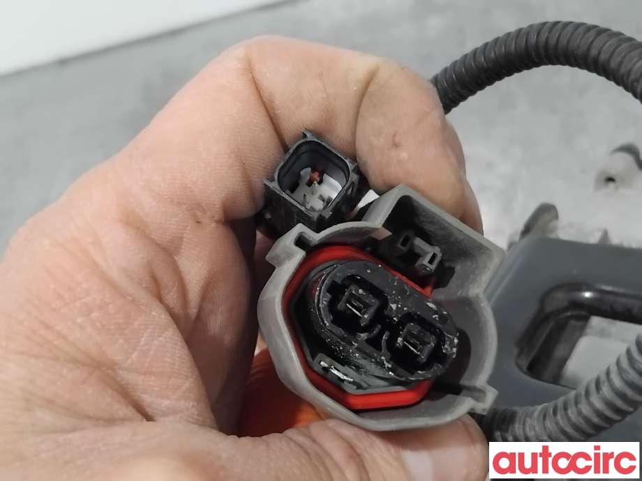 Diverse deler til Tesla Model S 2016-2021 (Fase 2)  (TESLA|1038901-00-G|)