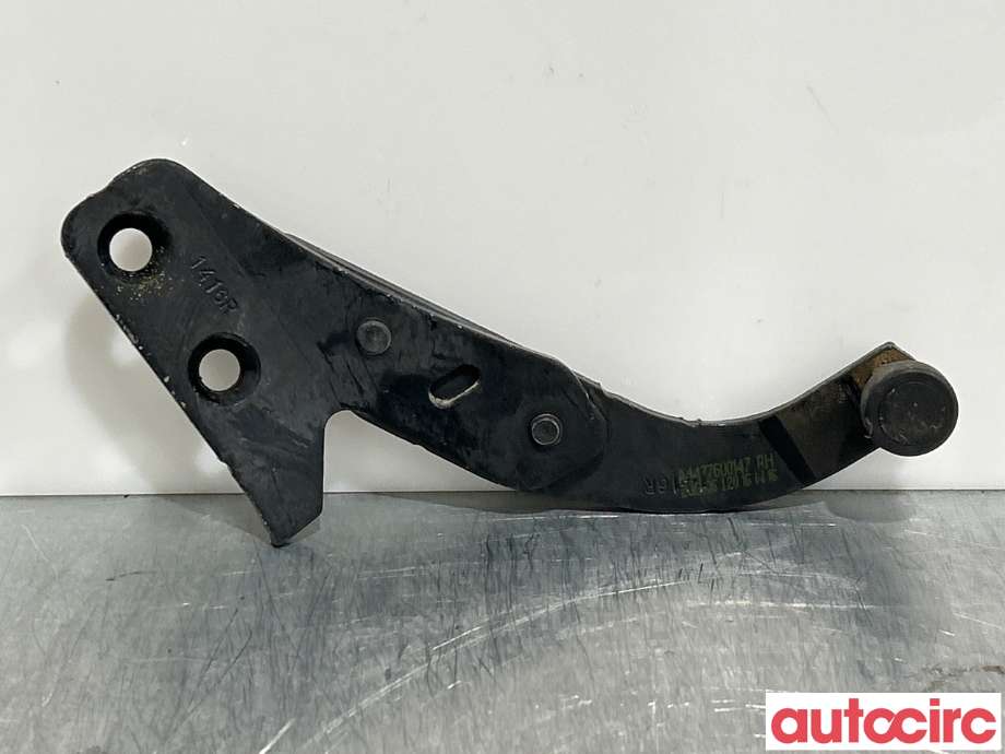 Diverse deler til Mercedes Vito, 2014-->> (W447) (W447) (MERCEDES|A4477600147)