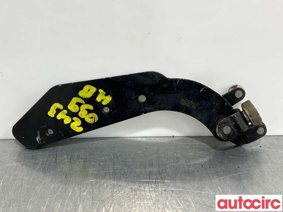 Diverse deler til Mercedes Vito 2014-->> (W447) (W447) (MERCEDES|A4477601547|)
