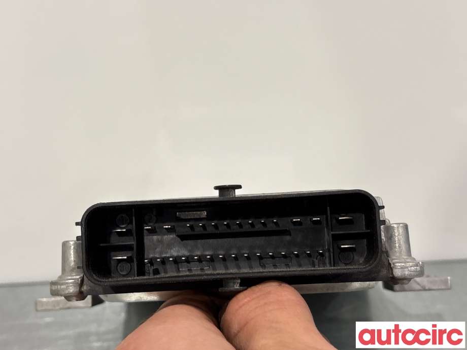 Diverse deler til Audi A4 2015-2019 (Type V, Fase 1) (B9) (B9) (AUDI|4M0907355F|)