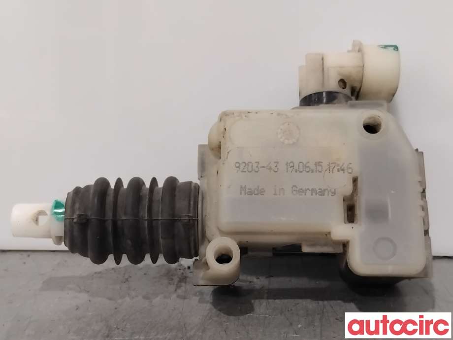 Diverse deler til Tesla Model S 2016-2021 (Fase 2)  (TESLA|1033010-00-A|)