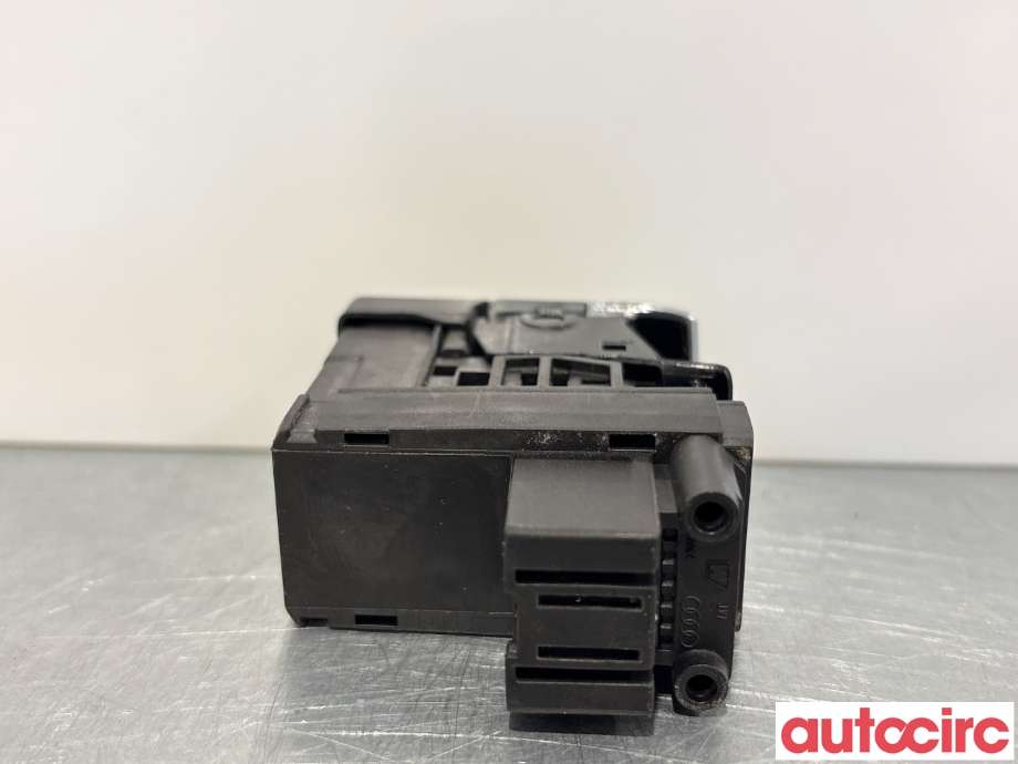 Bryter elektrisk håndbrekk/parkbrems til Audi A5 2007-2016 (Type I) (AUDI|8K1927225B||8K1927225E)
