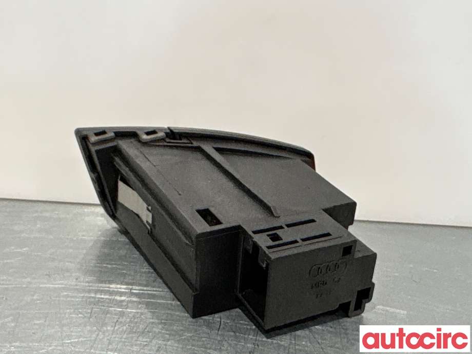 Bryter nødblink til Audi A5 2007-2016 (Type I) (AUDI|8K1941509A||8K1941509F)