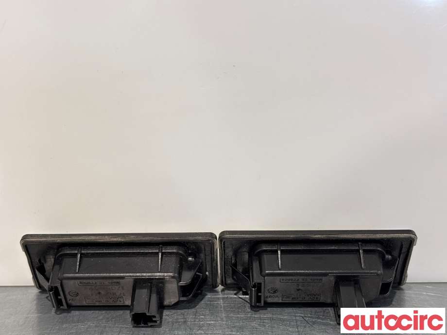 Skiltlys til VW Caddy 2015-2020 (Type III, Fase 3)  (VOLKSWAGEN|5NA943021|)