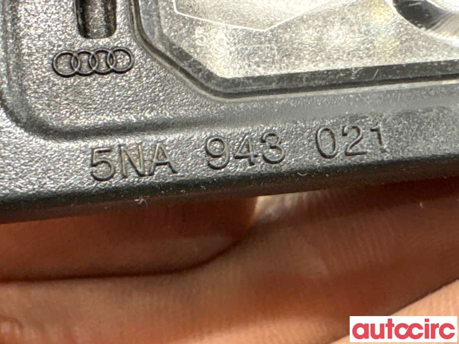 Skiltlys til VW Caddy 2015-2020 (Type III, Fase 3)  (VOLKSWAGEN|5NA943021|)