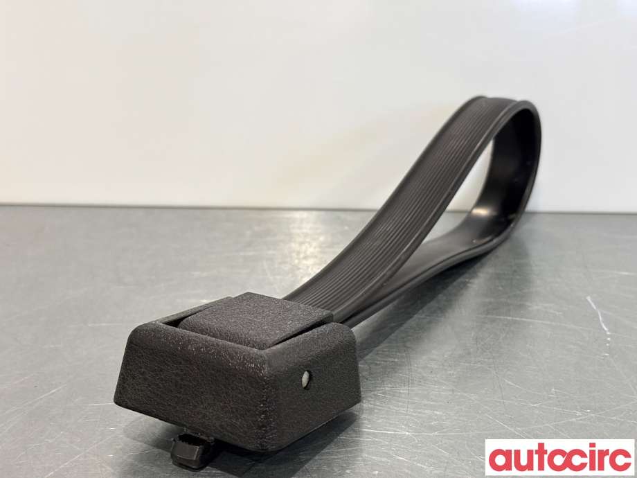 Diverse deler til VW Caddy 2015-2020 (Type III, Fase 3)  (VOLKSWAGEN|7H0829621|)
