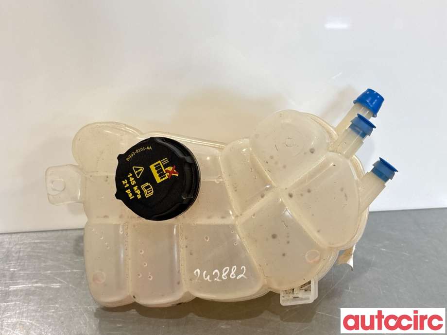 Ekspansjonstank til Ford Mondeo 2014-2019 (Type V, Fase 1)  (FORD|1863539||DG93-8A080-BA)