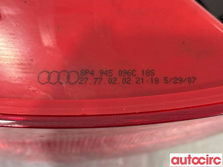 Baklykt høyre til Audi A3 2003-2008 (Type II, Fase 1) (AUDI|8P4945096G|8P4945096C)
