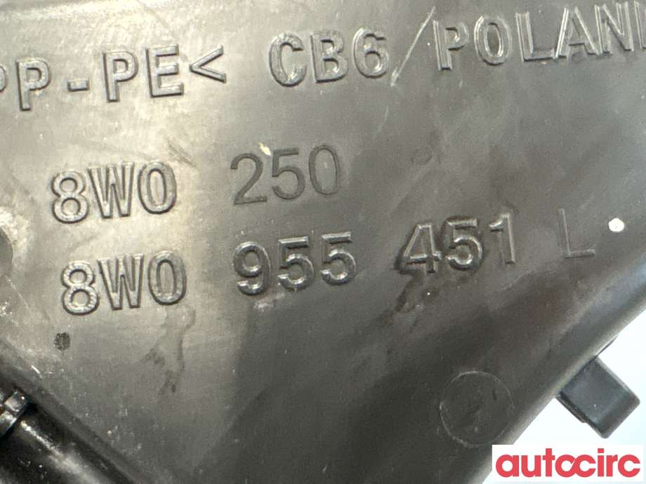 Spylertank til Audi A4 2015-2019 (Type V, Fase 1) (B9) (B9) (AUDI|8W0955453K||8W0955451L)