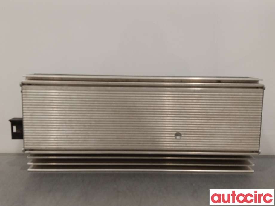 Bilstereo forsterker til BMW X5 2007-2013 (E70) (E70) (BMW|65126834899|AMPT70|65129166075)