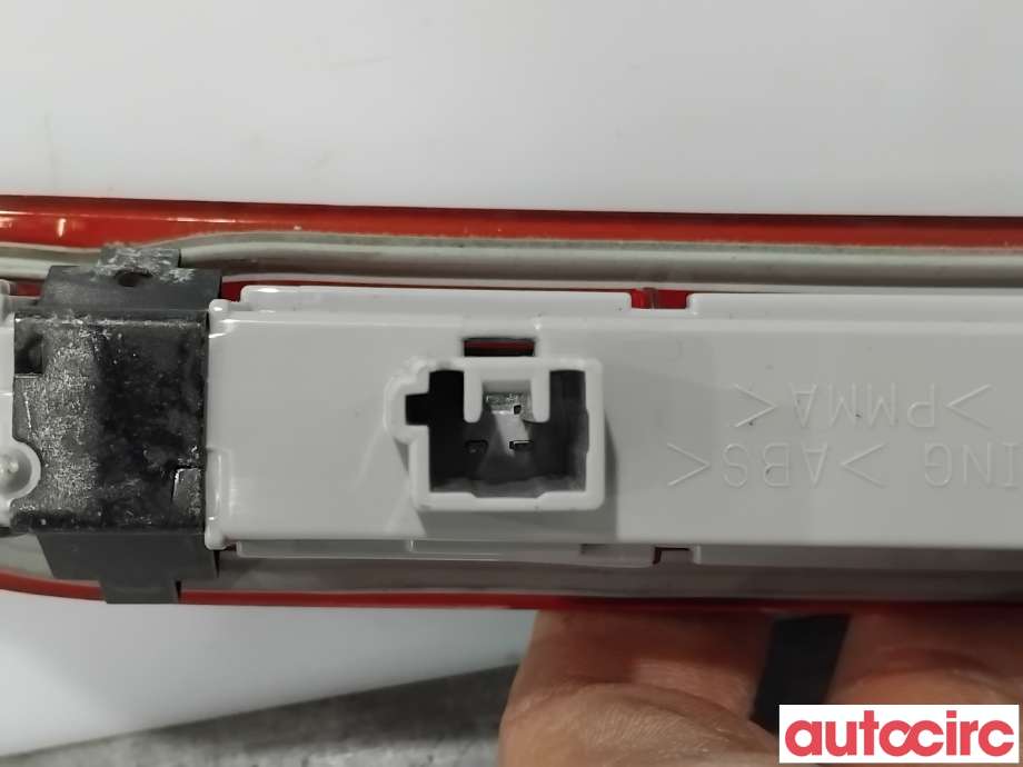 Baklykt bremselys bakrute til Mazda 2 2015-2019 (Type III, Fase 1)  (MAZDA|DA6A-51-580C||DA6A-51580)
