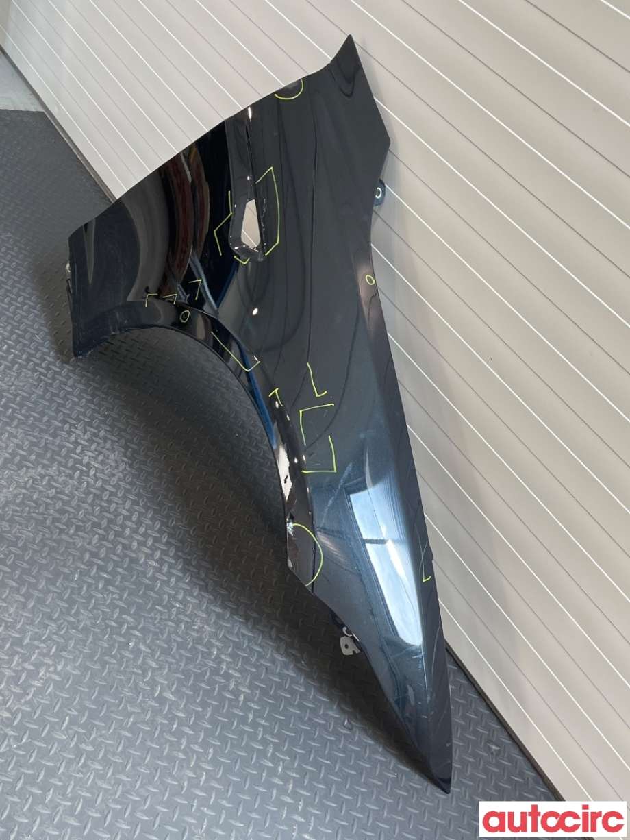 Skjerm høyre foran til Tesla Model S 2013-2016 (Fase 1) (TESLA|6008027-E0-D)