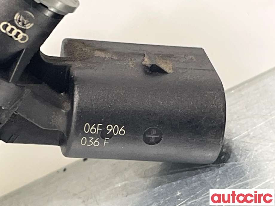 Dyse innsprøyting bensin til VW Golf VI 2008-2012  (VOLKSWAGEN|06F906036F|)