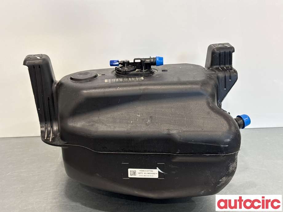 AdBlue tank til Škoda Superb 2015-->> (Type III)  (SKODA|3Q0131877D||3Q0131877H)