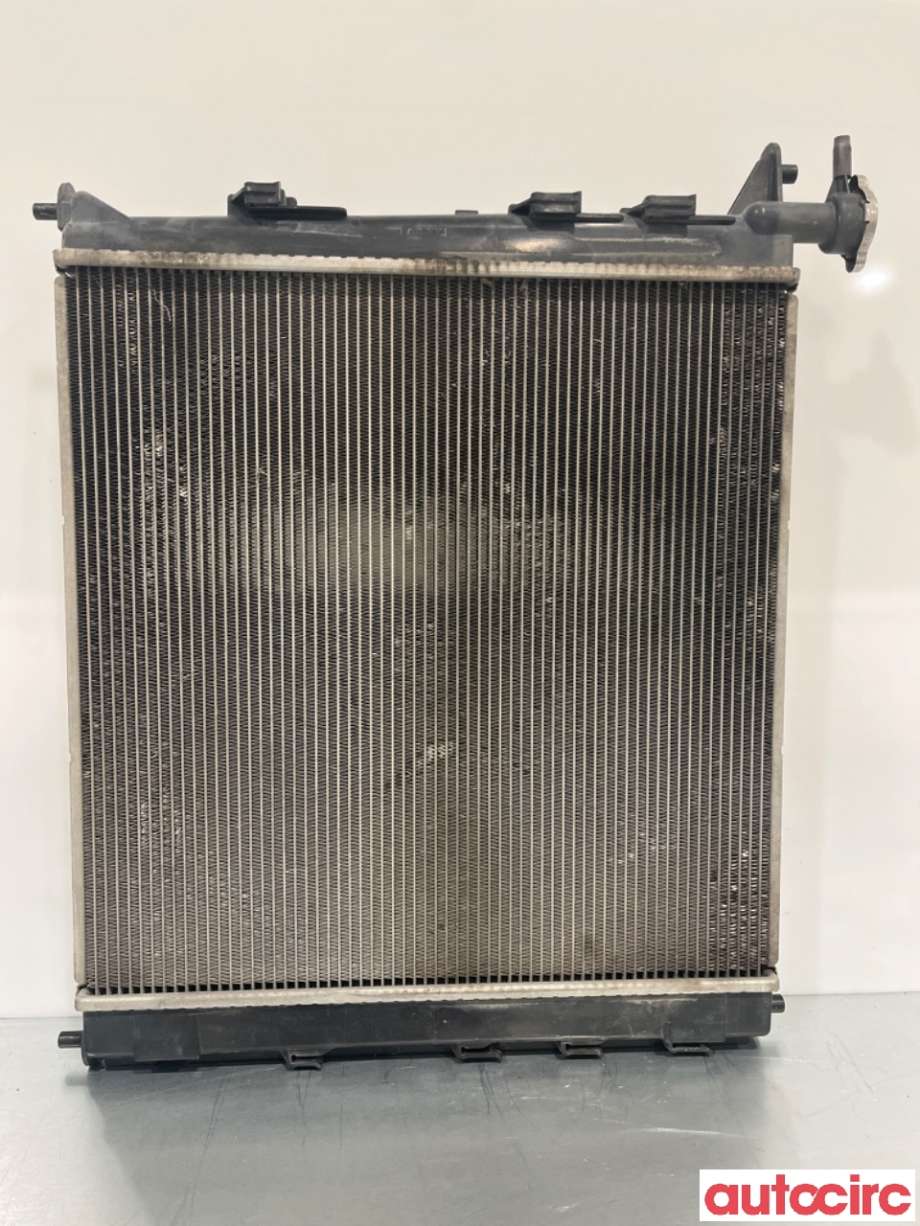Radiator (manuell gir) til Kia Sportage 2010-2016 (Type III) (KIA|253102Y000|)