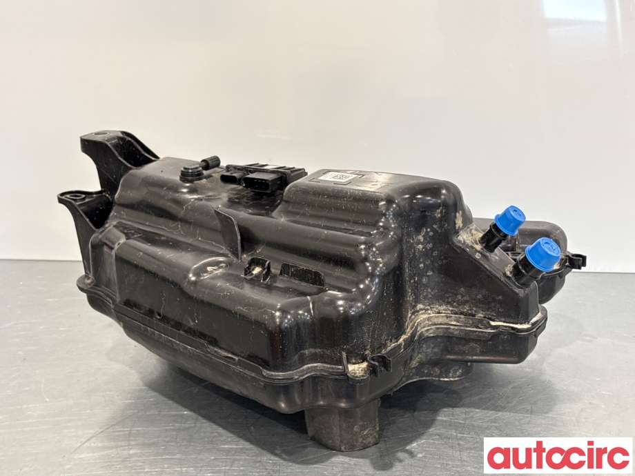 AdBlue tank til Škoda Octavia 2020-->> (Type IV)  (SKODA|5WA131877AA|)