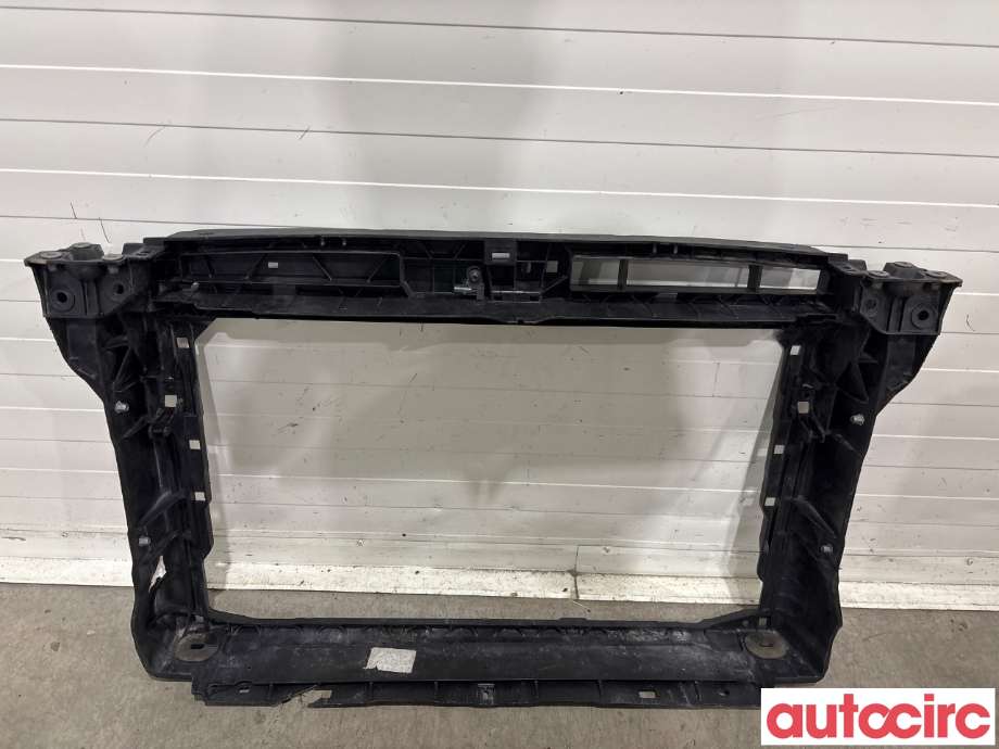 Frontplate til Škoda Octavia 2020-->> (Type IV)  (SKODA|5E3805588A|)