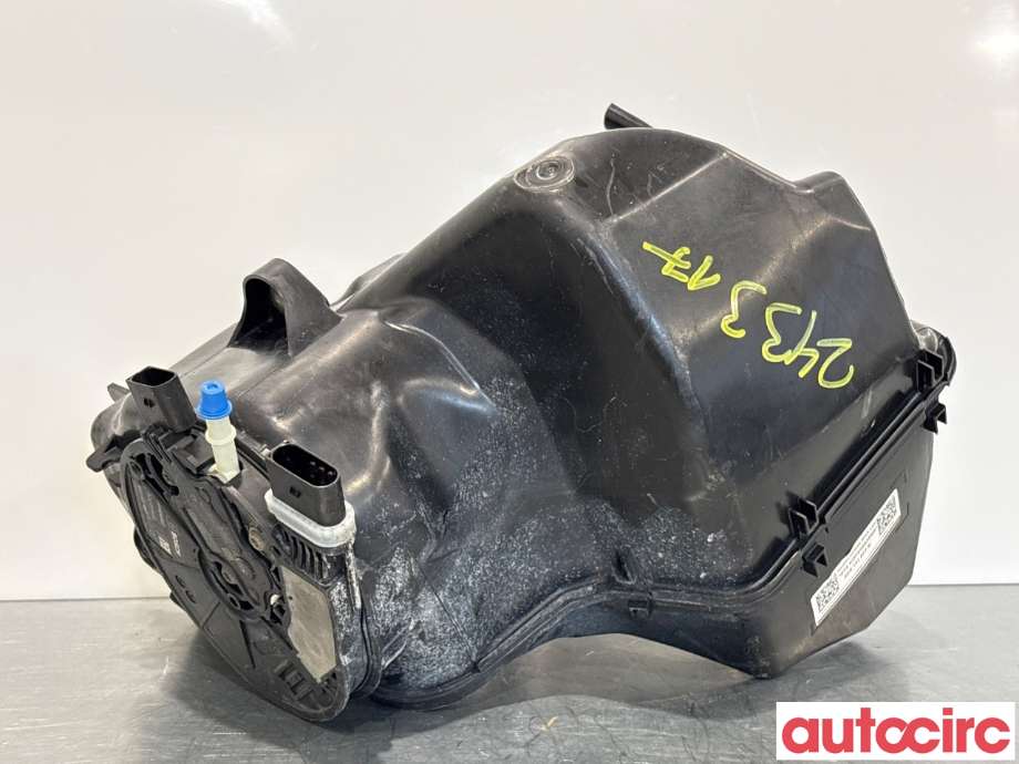 AdBlue tank til VW Caddy 2015-2020 (Type III, Fase 3)  (VOLKSWAGEN|2K5131877B|)