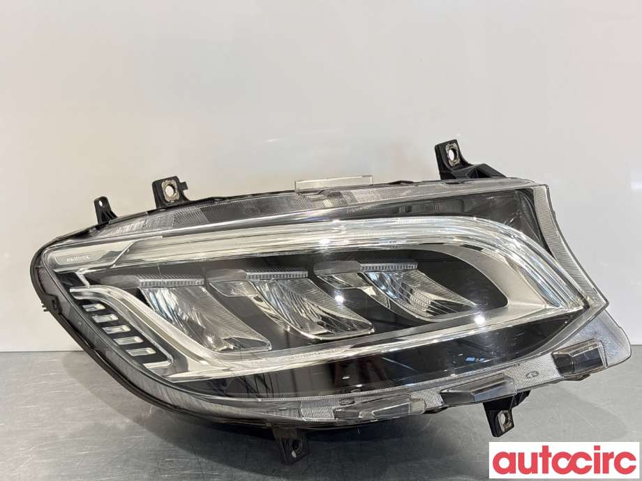 Frontlykt høyre halogen til Mercedes Sprinter, 2018-->> (907/910) (907/910) (MERCEDES|A9109068200)