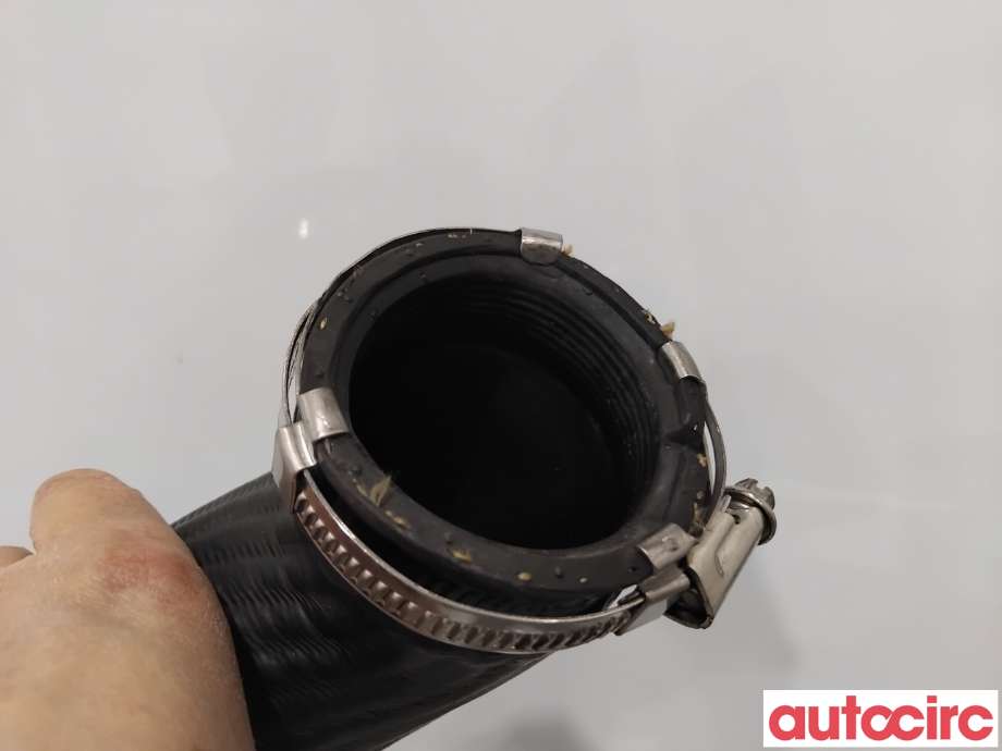 Turbo rør til Škoda Yeti 2009-2013 (Fase 1)  (SKODA|5N0145770A|)