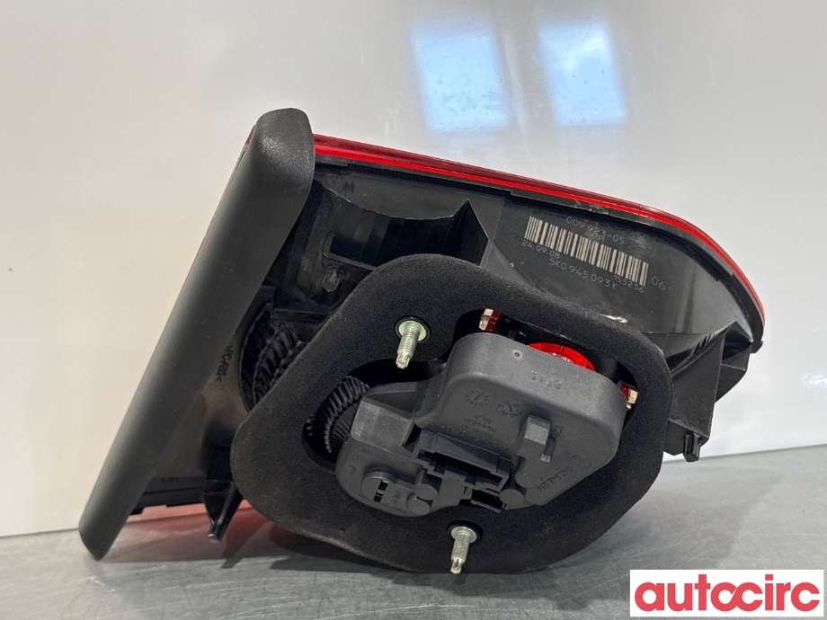 Baklykt venstre indre til VW Golf VI 2008-2012 (VOLKSWAGEN|5K0945093AA|009923-05|5K0945093K)