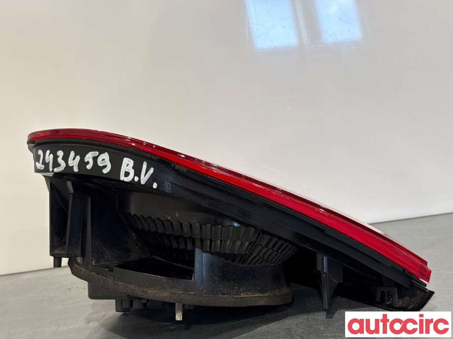 Baklykt venstre indre til VW Golf VI 2008-2012 (VOLKSWAGEN|5K0945093AA|009923-05|5K0945093K)