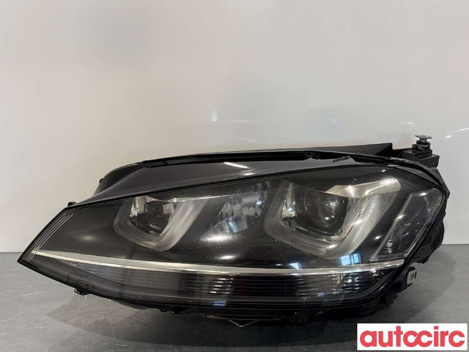 Frontlykt venstre halogen til VW Golf VII, 2012-2017 (Fase 1) (VOLKSWAGEN|5G1941753)